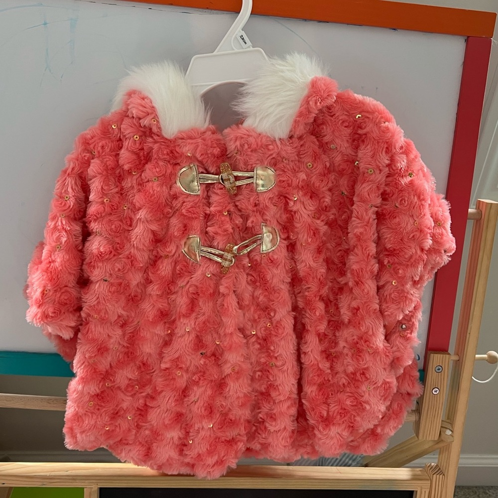 Beautiful NWOT TODDLER GIRLS PONCHO COAT! 4T